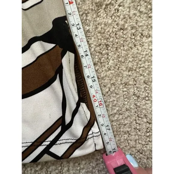 Chico’s Size 1 Abstract Print Lace-Up Brown Black Cream 3/4 Sleeve Stretch Top - Picture 8 of 8